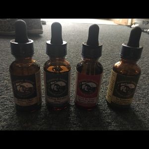 Botanical animal flower essential